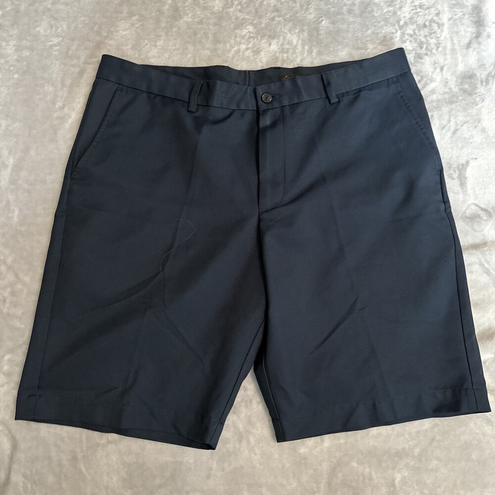 Greg Norman Men’s Golf Shorts‎ Flat Front Chino Navy Blue Size 38 Logo